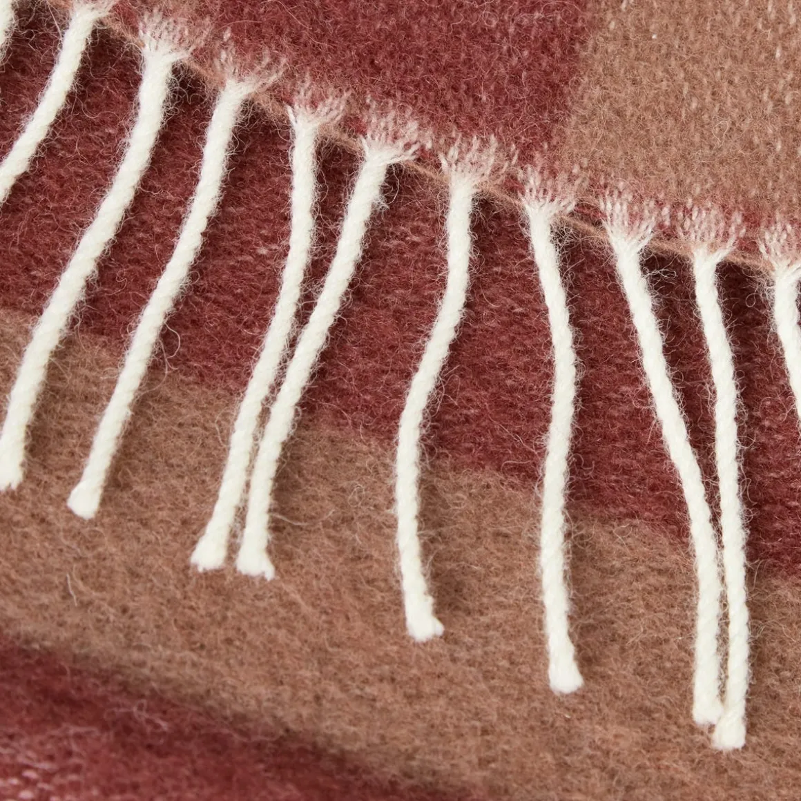 Klippan Ullpläd Piano 130x200cm Röd