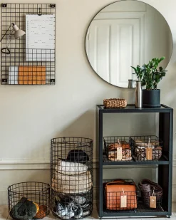 Korg Metall 24x32cm Svart