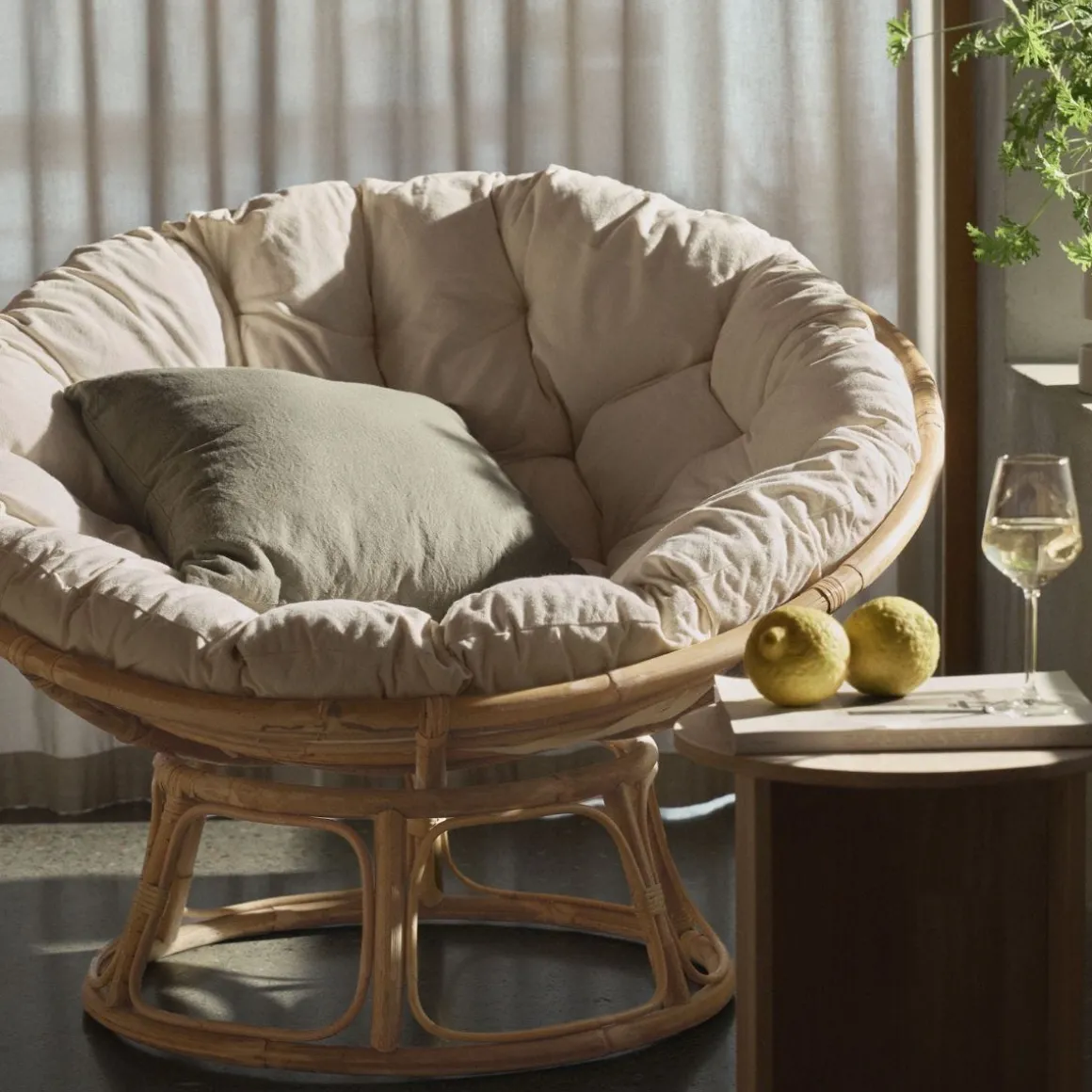 Rottingfåtölj Rund