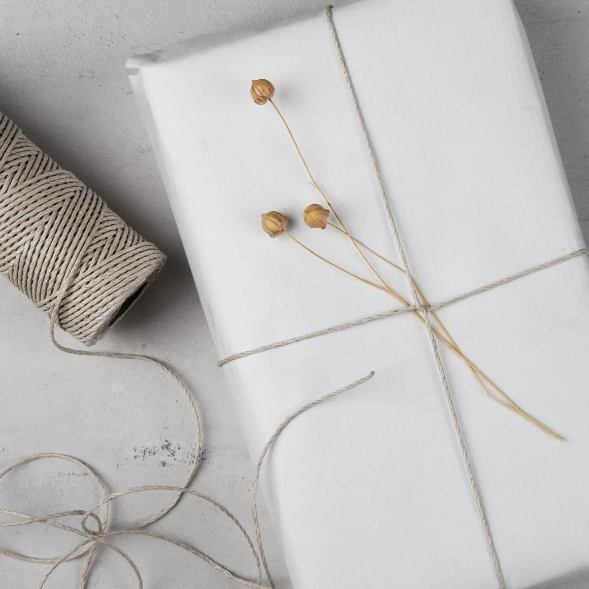 Snöre Hampa 60cm Vit